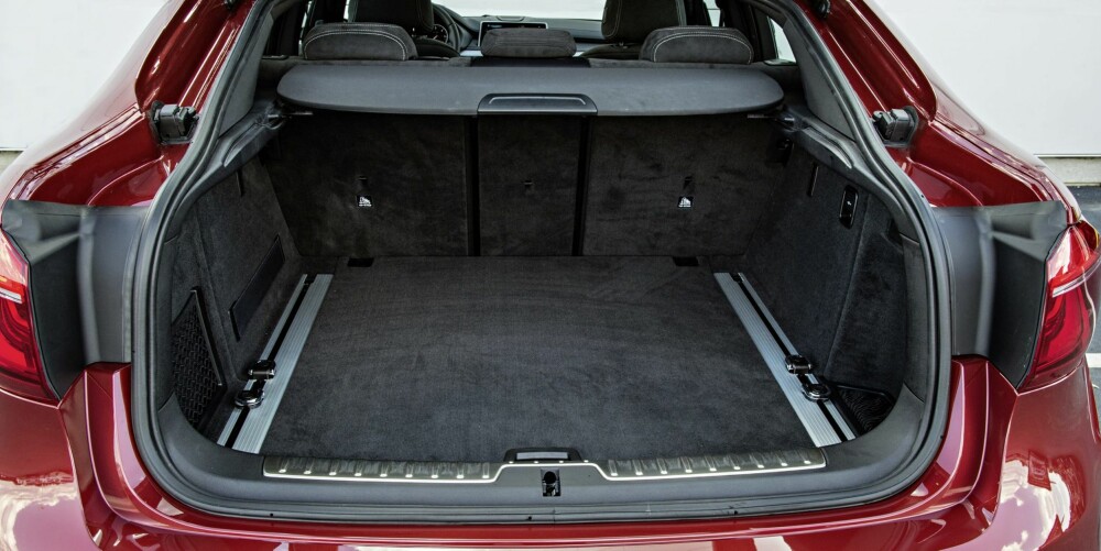 PLASS: Bagasjeplassen er på 580 liter. FOTO: BMW PLASS: Bagasjeplassen er på 580 liter. FOTO: BMW