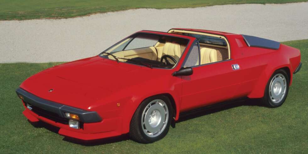 V8: Lamborghini Jalpa. FOTO: Lamborghini V8: Lamborghini Jalpa. FOTO: Lamborghini