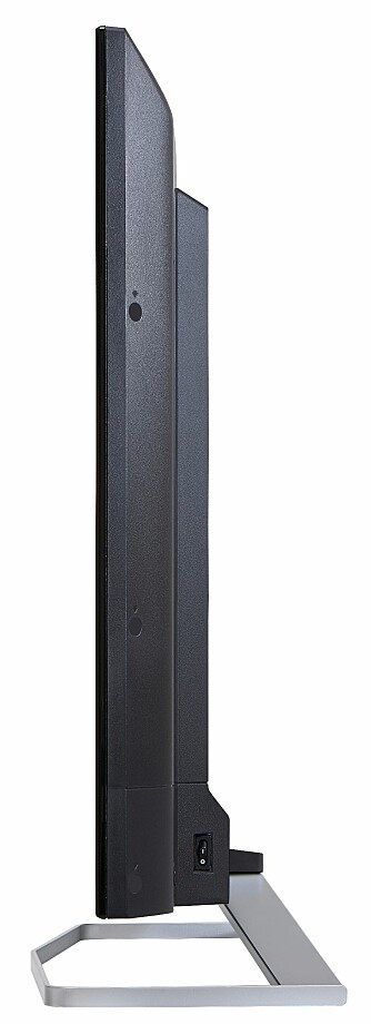 KOMPAKT: Philips BDM4065UC er forholdsvis smal til 40-tommer å være, og den veier under 10 kg. KOMPAKT: Philips BDM4065UC er forholdsvis smal til 40-tommer å være, og den veier under 10 kg.
