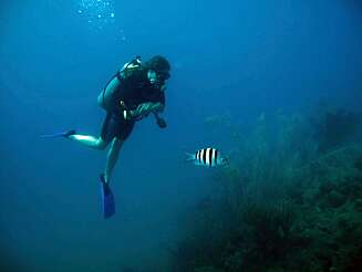 FORELSKET: Birgitte drev med snorkling på Karibia og er vant til å ha et aktivt liv. FORELSKET: Birgitte drev med snorkling på Karibia og er vant til å ha et aktivt liv.