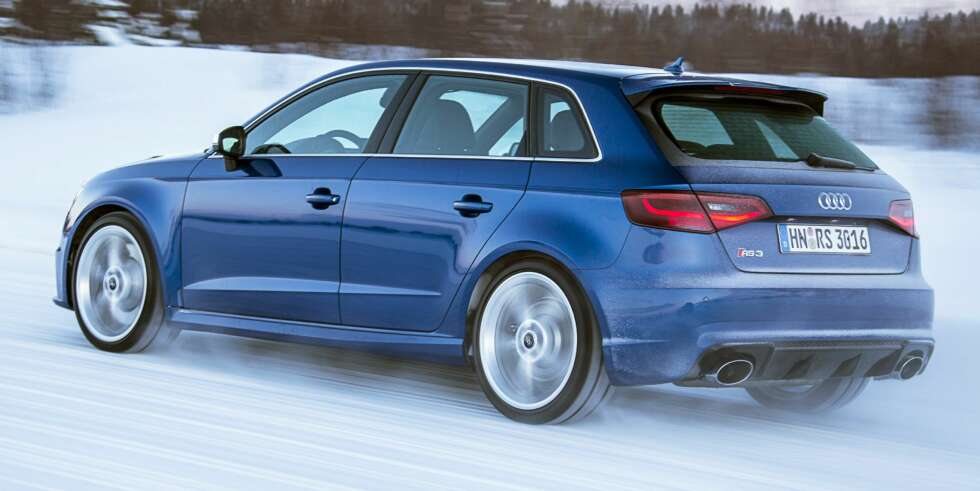 RS: Audi RS3 Sportback er det foreløpig siste skuddet på stammen til Audis kraftfulle RS-familie. FOTO: Audi RS: Audi RS3 Sportback er det foreløpig siste skuddet på stammen til Audis kraftfulle RS-familie. FOTO: Audi
