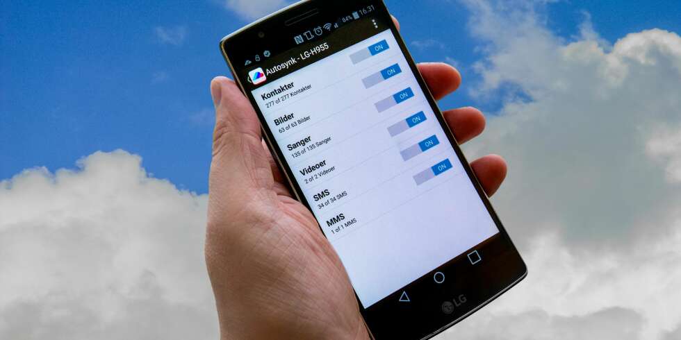 SIKKER: Med en backup-løsning for mobil kan bilder og videoer automatisk kopieres til nettet så snart du har knipset dem. SIKKER: Med en backup-løsning for mobil kan bilder og videoer automatisk kopieres til nettet så snart du har knipset dem.
