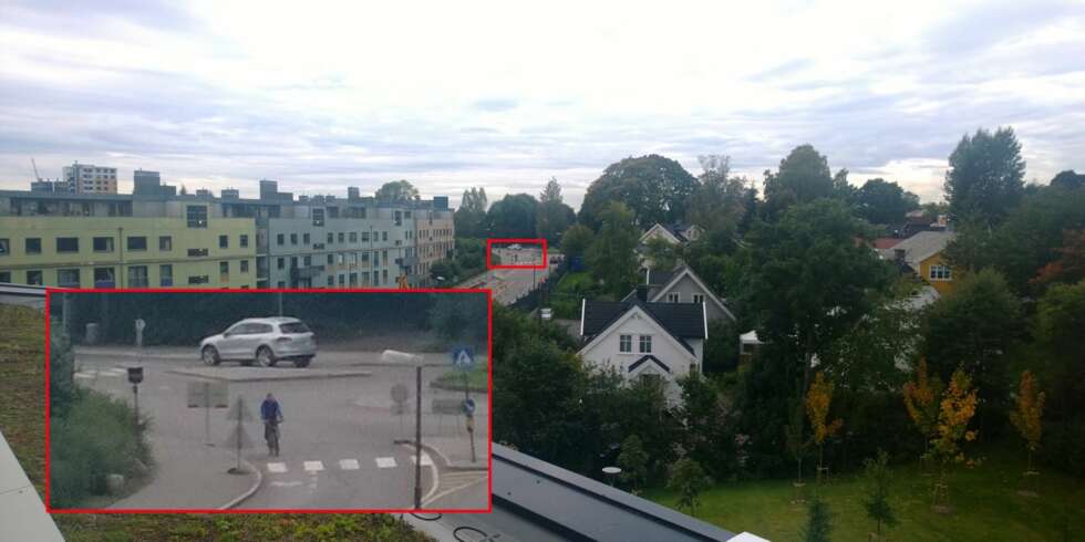 ZOOM INN: Den lillefirkanten på det store bildet er forstørret 400 prosent og resultatet vises på det innfelte bildet. ZOOM INN: Den lillefirkanten på det store bildet er forstørret 400 prosent og resultatet vises på det innfelte bildet.