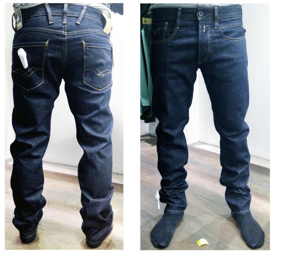 REPLAY: Modell: Anbass Slim. Str: 33/32. Pris: 999 kr. REPLAY: Modell: Anbass Slim. Str: 33/32. Pris: 999 kr.