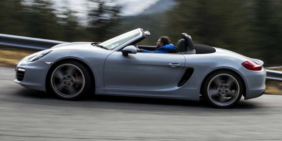 BOXSTER: På grensen: Ingen understyring, ingen overstyring, bare balanse. FOTO: Joe Windsor-Williams BOXSTER: På grensen: Ingen understyring, ingen overstyring, bare balanse. FOTO: Joe Windsor-Williams