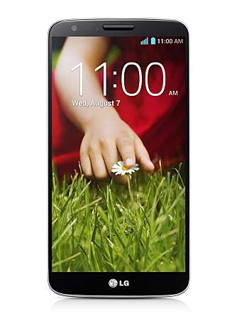 STOR: G2 har en 5,2 tommer stor skjerm, med full HD-oppløsning. Med målene 138,5 x 70,9 x 8,9 mm er den noen millimeter større enn Samsung Galaxy S4 i hver retning. STOR: G2 har en 5,2 tommer stor skjerm, med full HD-oppløsning. Med målene 138,5 x 70,9 x 8,9 mm er den noen millimeter større enn Samsung Galaxy S4 i hver retning.