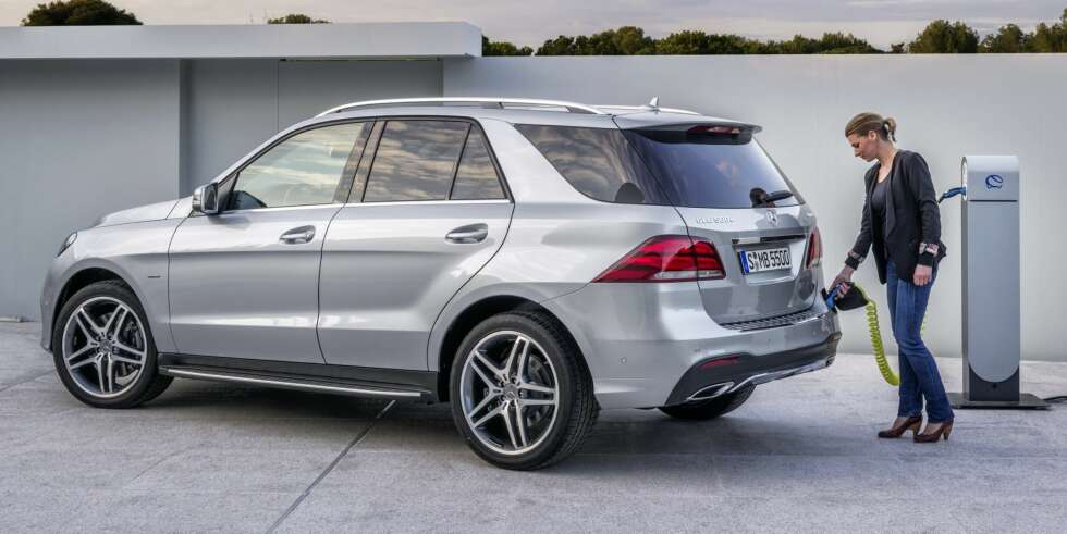 HYBRID: Mercedes GLE kommer som ladbar hybrid, GLE 500 e 4Matic. FOTO: Daimler AG HYBRID: Mercedes GLE kommer som ladbar hybrid, GLE 500 e 4Matic. FOTO: Daimler AG