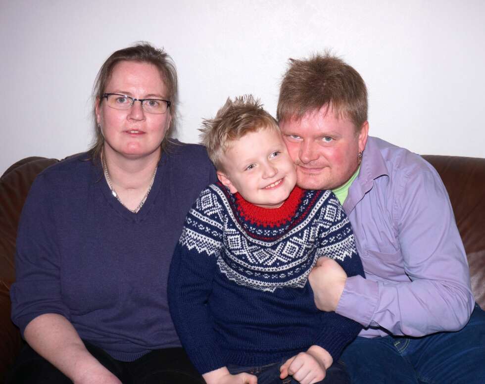 FAMILIELYKKE: Alexandra, Stig og Victor vet hvor viktig det er å ta vare på de gode hverdagene sammen. FAMILIELYKKE: Alexandra, Stig og Victor vet hvor viktig det er å ta vare på de gode hverdagene sammen.