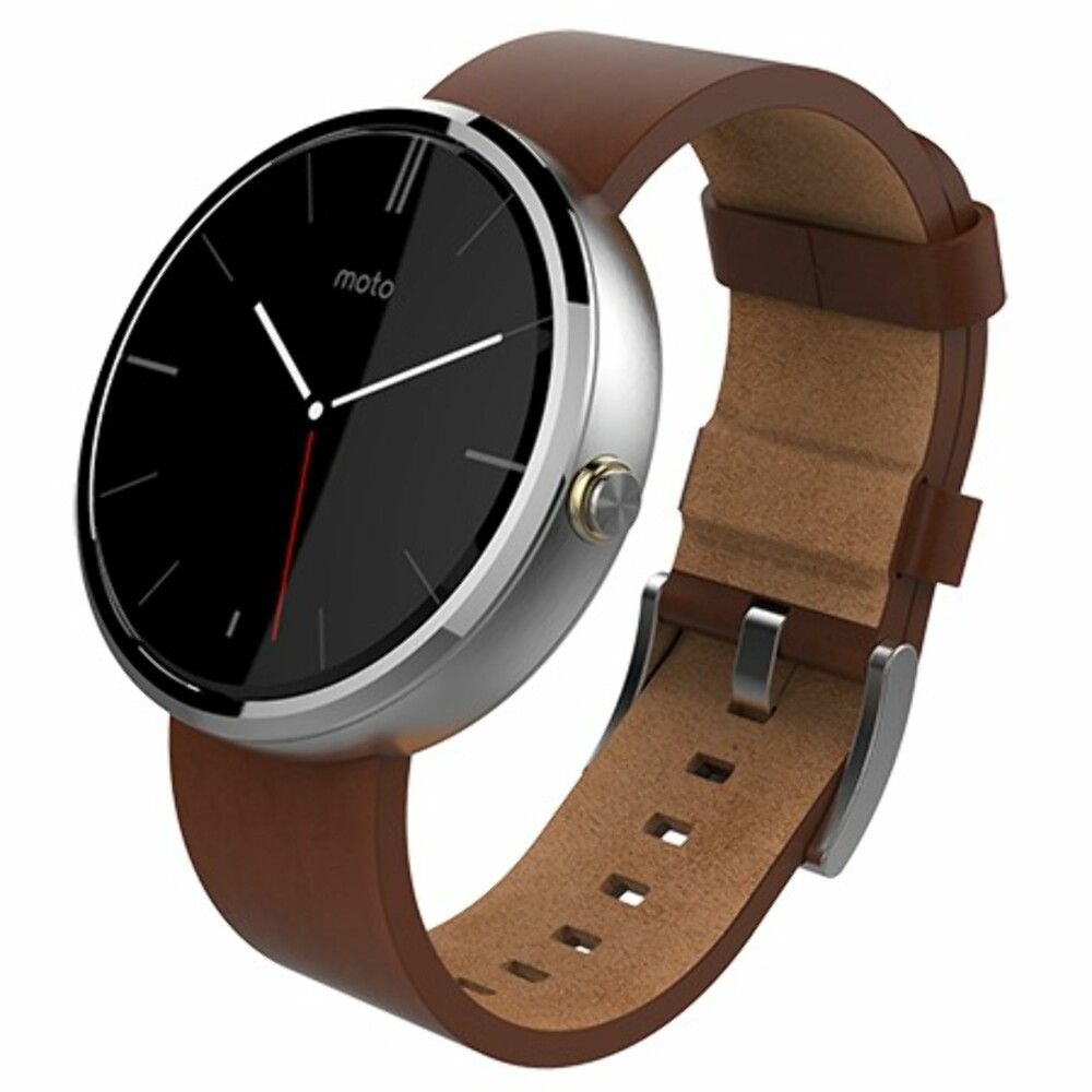 ULIK REM: Moto 360 fås med forskjellig type rem, slik at du kan tilpasse den litt etter din personlige smak. ULIK REM: Moto 360 fås med forskjellig type rem, slik at du kan tilpasse den litt etter din personlige smak.
