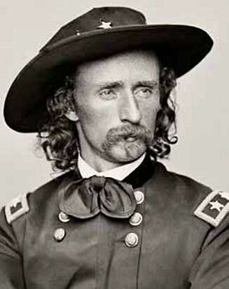 George A. Custer førte sine menn i døden i slaget ved Little Bighorn. George A. Custer førte sine menn i døden i slaget ved Little Bighorn.