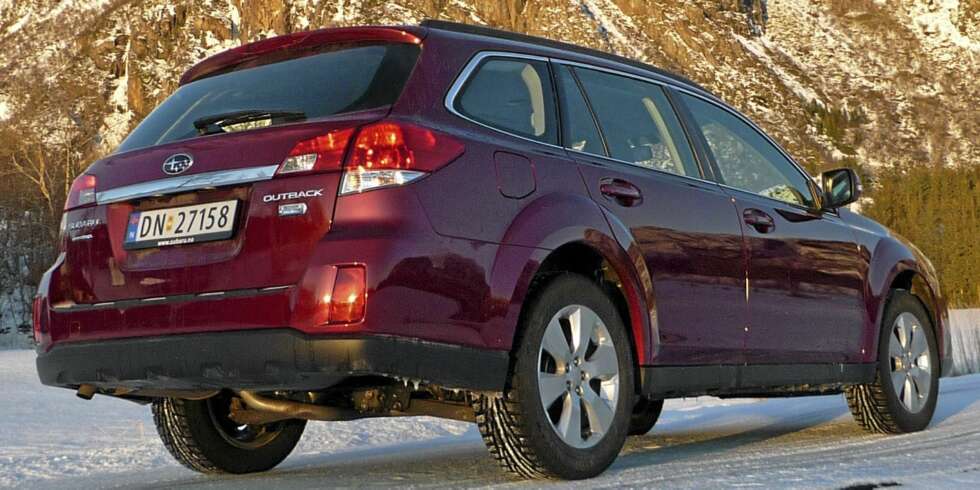 SKREDDERSYDD: Subaru Legacy og Subaru Outback har kvaliteter som passer norske vær- og kjøreforhold. FOTO: HM Arkiv SKREDDERSYDD: Subaru Legacy og Subaru Outback har kvaliteter som passer norske vær- og kjøreforhold. FOTO: HM Arkiv