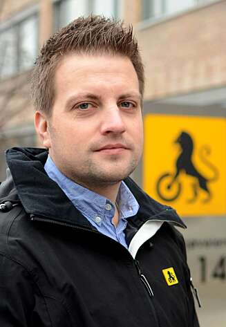 SJEKK PRISER, SPAR TUSENLAPPER: Rådgiver Andreas Handeland i NAF. FOTO: NAF SJEKK PRISER, SPAR TUSENLAPPER: Rådgiver Andreas Handeland i NAF. FOTO: NAF