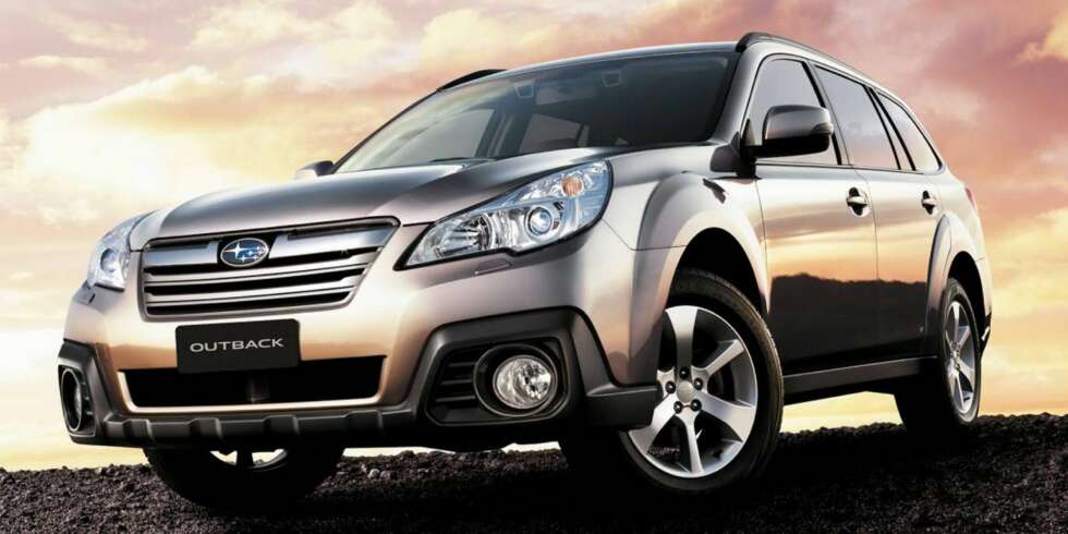 RETT KOMBO: Subaru Outback med nytt og tøffere tryne. Og nå kan den endelig fås med diesel og automat-kombinasjonen. FOTO: Subaru RETT KOMBO: Subaru Outback med nytt og tøffere tryne. Og nå kan den endelig fås med diesel og automat-kombinasjonen. FOTO: Subaru