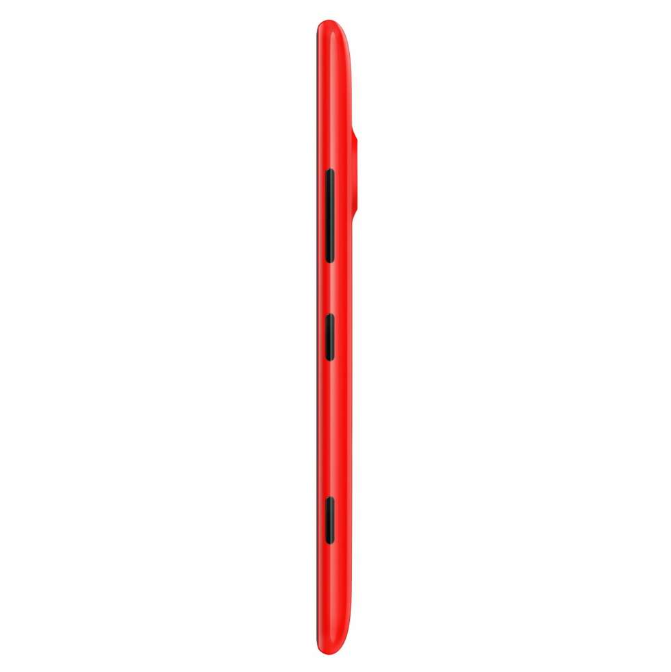 TYNN: Lumia 1520 er en stor mobil, men ikke spesielt tykk. Den veier riktignok 206 gram, men på kjøpet får du god batterilevetid (stort batteri på 3400 mAh) og trådløs lading. TYNN: Lumia 1520 er en stor mobil, men ikke spesielt tykk. Den veier riktignok 206 gram, men på kjøpet får du god batterilevetid (stort batteri på 3400 mAh) og trådløs lading.