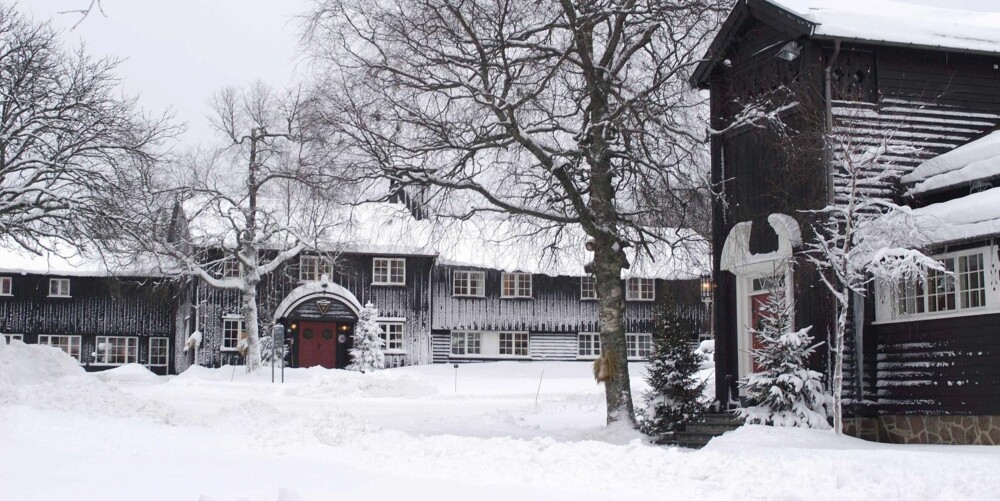 VINTERIDYLL: Lysebu hotell byr på magisk stemning i vinterhalvåret! VINTERIDYLL: Lysebu hotell byr på magisk stemning i vinterhalvåret!