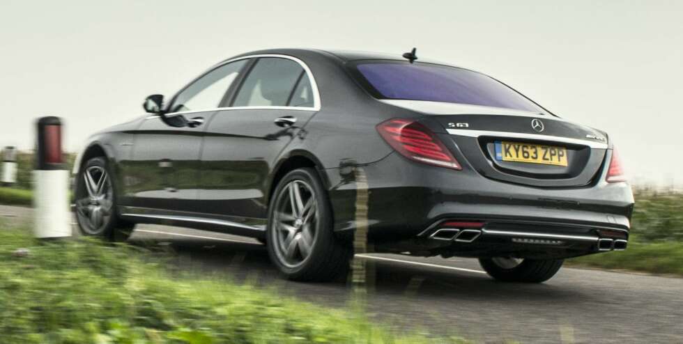 AMG: Mercedes S63 AMG. AMG: Mercedes S63 AMG.