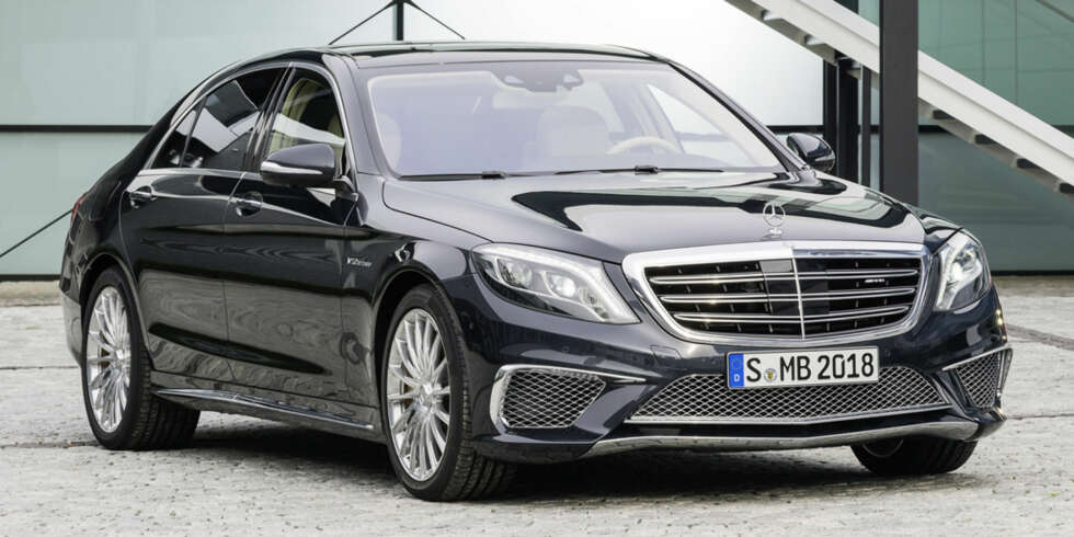BIG BOSS: Dette er den absolutte sjefen nå, S65 AMG. FOTO: Daimler AG BIG BOSS: Dette er den absolutte sjefen nå, S65 AMG. FOTO: Daimler AG