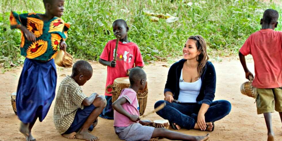 Mira Craig er blant artistene som stiller opp på TV 2s Artistgalla lørdag. Hun var i Uganda for Flyktningehjelpen tidligere i år. Mira Craig er blant artistene som stiller opp på TV 2s Artistgalla lørdag. Hun var i Uganda for Flyktningehjelpen tidligere i år.