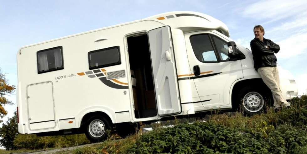 INNSTEGSMODELL: Sun Living Lido S 42 SL er på sett og vis en rimeligere Adria. INNSTEGSMODELL: Sun Living Lido S 42 SL er på sett og vis en rimeligere Adria.