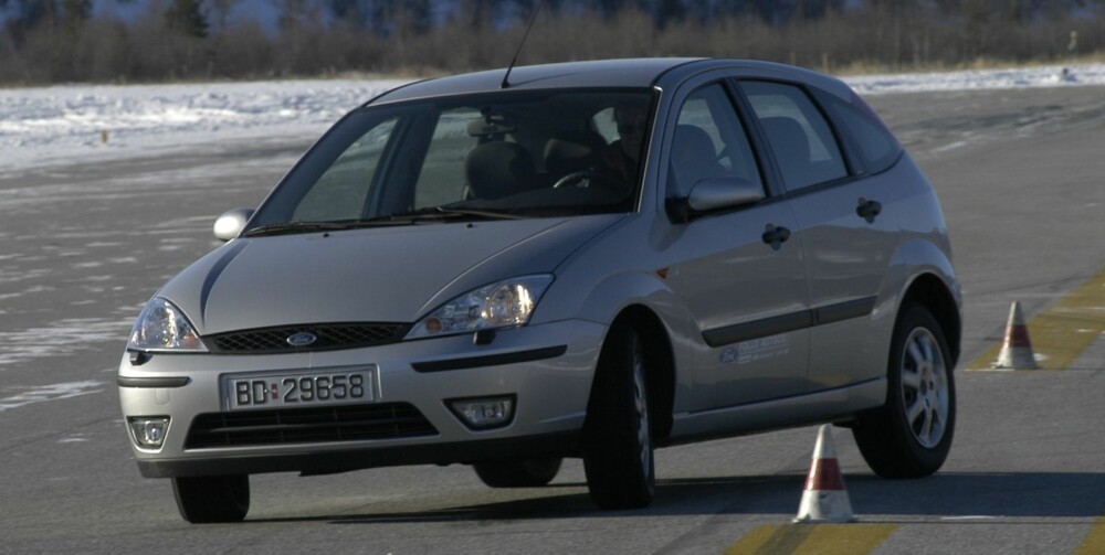 BILLIG: Ford Focus fra rundt årtusenskiftet kan du få virkelig billig. Et velholdt eksemplar kan ifølge Dekra fortsatt være en bra bil. FOTO: Terje Bjørnsen BILLIG: Ford Focus fra rundt årtusenskiftet kan du få virkelig billig. Et velholdt eksemplar kan ifølge Dekra fortsatt være en bra bil. FOTO: Terje Bjørnsen