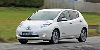 EL-VEKST: Elbilene tar markedsandeler. Det ble registrert 425 Nissan Leaf i mars og 336 BMW i3. EL-VEKST: Elbilene tar markedsandeler. Det ble registrert 425 Nissan Leaf i mars og 336 BMW i3.