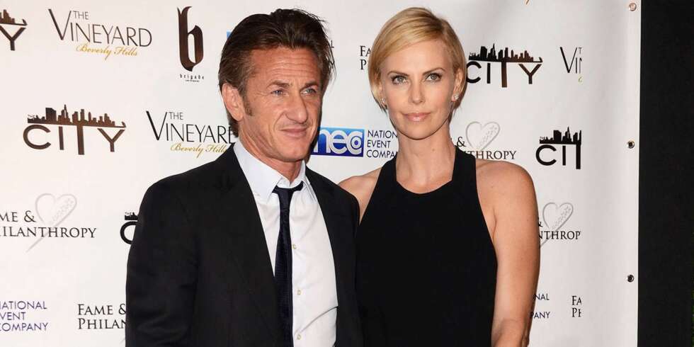 FORELSKET: Stjerneparet Sean Penn og Charlize Theron har bare vært sammen i et par måneder, men snakker allerede om barn. FORELSKET: Stjerneparet Sean Penn og Charlize Theron har bare vært sammen i et par måneder, men snakker allerede om barn.