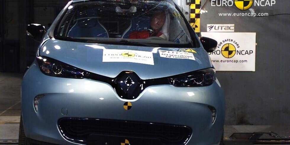 Alle de fire bilene som ble kollisjonstestet av Euro NCAP denne gangen fikk toppkarakteren fem stjerner. Alle de fire bilene som ble kollisjonstestet av Euro NCAP denne gangen fikk toppkarakteren fem stjerner.