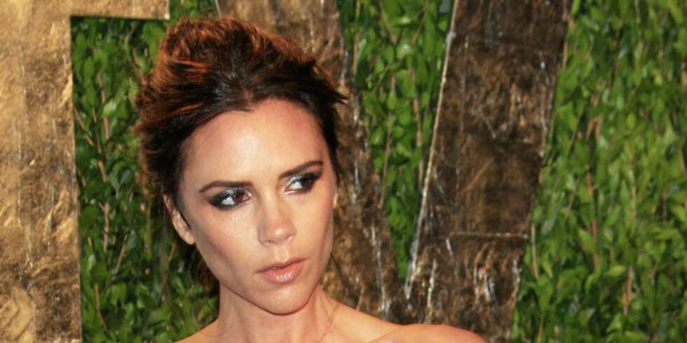 VIL SPISE MER: Victoria Beckham ønsker seg mer former, og har derfor funnet ut at det er på tide å trene mindre og spise mer. VIL SPISE MER: Victoria Beckham ønsker seg mer former, og har derfor funnet ut at det er på tide å trene mindre og spise mer.