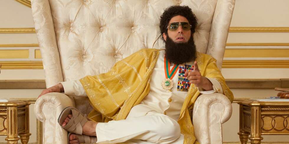EGOISTISK: Sacha Baron Cohen spiller den egoistiske diktatoren Admiral General Aladeen i «The Dictator». EGOISTISK: Sacha Baron Cohen spiller den egoistiske diktatoren Admiral General Aladeen i «The Dictator».