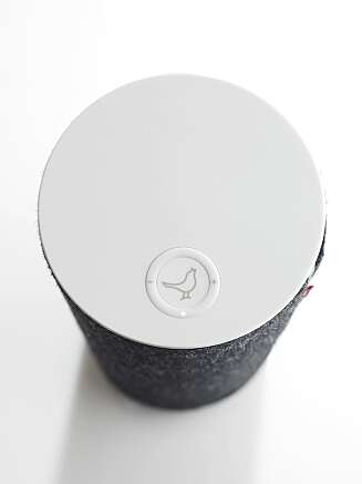 ENKELT: En knapp er i grunn alt du trenger å forholde deg til på Libratone Zipp. ENKELT: En knapp er i grunn alt du trenger å forholde deg til på Libratone Zipp.