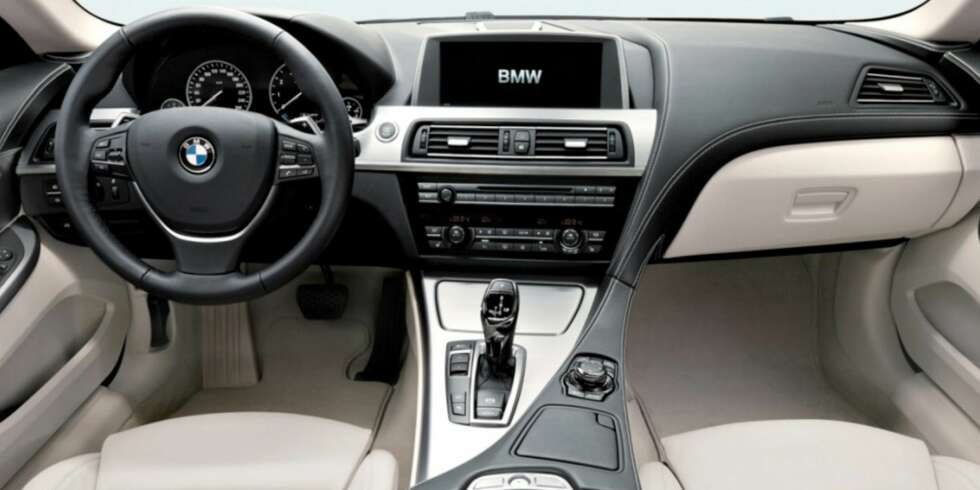 FØRERMILJØ: BMW-style. FOTO: BMW FØRERMILJØ: BMW-style. FOTO: BMW