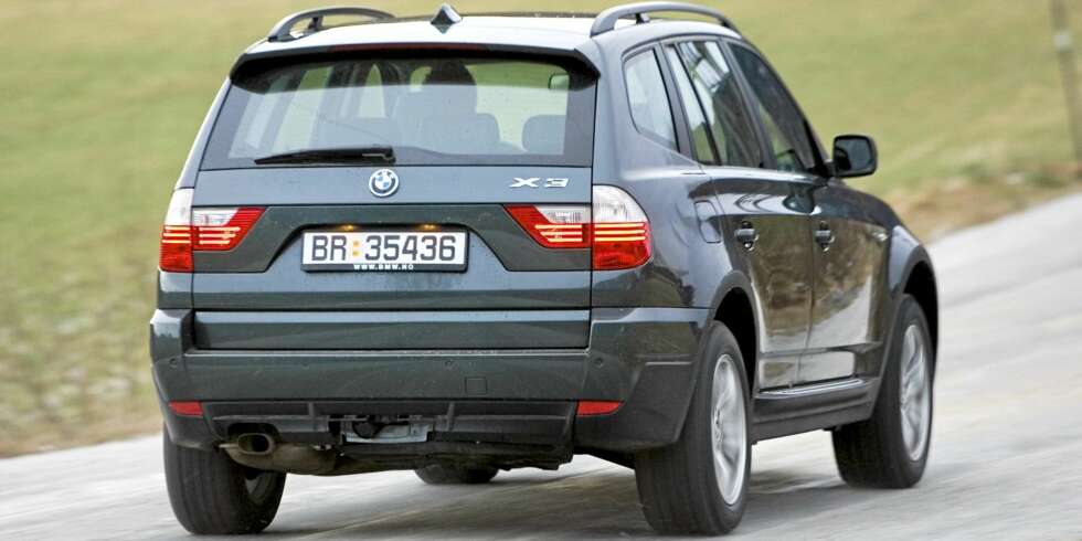 TYPISK: BMW X3 er en typisk BMW også som brukt; stram i linjene og sporty kjørefølelse. FOTO: Terje Bjørnsen TYPISK: BMW X3 er en typisk BMW også som brukt; stram i linjene og sporty kjørefølelse. FOTO: Terje Bjørnsen