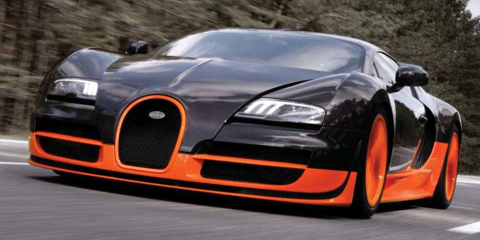 REKORDBIL: Dette er fartsrekordholderen Bugatti Veyron 16.4 Super Sport, men nå ryktes det at Bugatti jobber med en enda raskere Veyron. FOTO: Frankie Jim Charlie Magee REKORDBIL: Dette er fartsrekordholderen Bugatti Veyron 16.4 Super Sport, men nå ryktes det at Bugatti jobber med en enda raskere Veyron. FOTO: Frankie Jim Charlie Magee