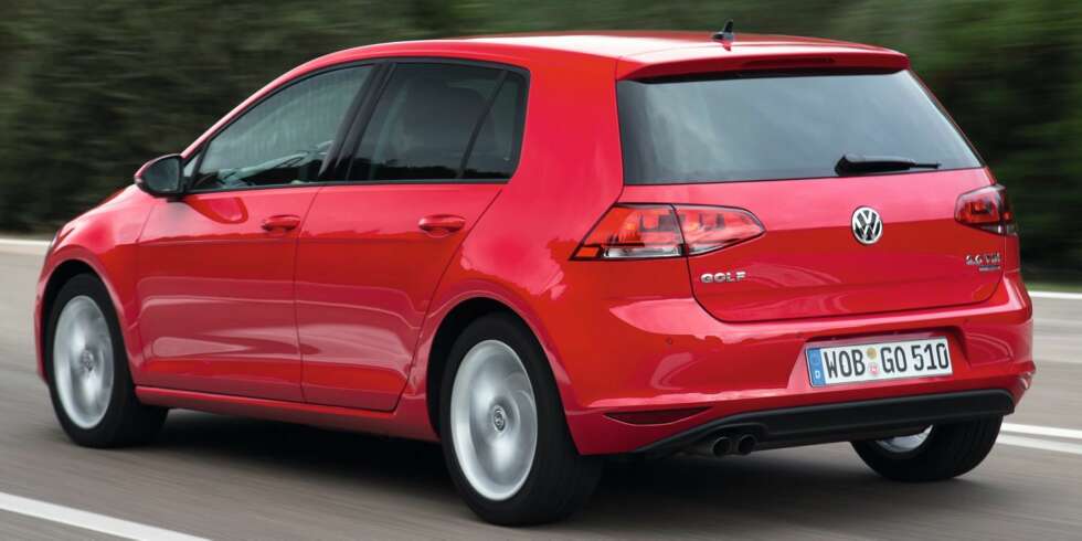 LETTERE: Golf VII er en av få som er lettere enn forgjengeren, selv om den har vokst med 6 cm. FOTO: VW LETTERE: Golf VII er en av få som er lettere enn forgjengeren, selv om den har vokst med 6 cm. FOTO: VW