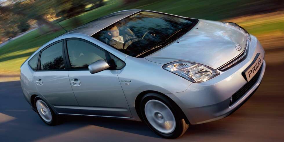 TRØBBEL: Toyota må tilbakekalle 17 150 biler i Norge, blant annet på grunn av problemer med hybridsystemet. FOTO: Toyota TRØBBEL: Toyota må tilbakekalle 17 150 biler i Norge, blant annet på grunn av problemer med hybridsystemet. FOTO: Toyota