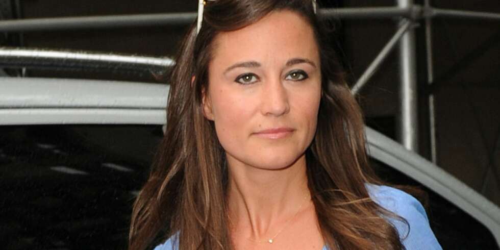SINT: Pippa Middleton misliker sterkt at det britiske kongehuset stoppet hennes kommende bokturné. SINT: Pippa Middleton misliker sterkt at det britiske kongehuset stoppet hennes kommende bokturné.