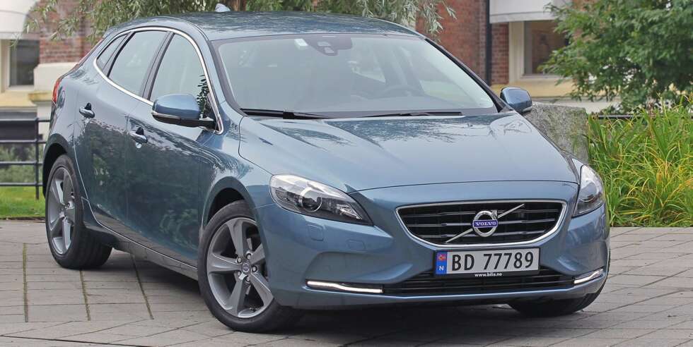 NUMMER TO: Volvo V40 tok er klar andreplass i årets Folkets favoritt-kåring. FOTO: Petter Handeland NUMMER TO: Volvo V40 tok er klar andreplass i årets Folkets favoritt-kåring. FOTO: Petter Handeland