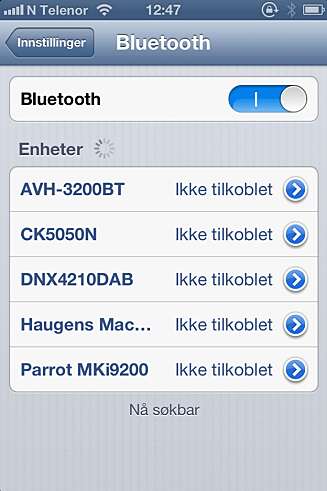 OPPSETT: De ulike telefonprodusentene har ulike standarder og prosedyrer for å bruke blåtann, ulikt mellom iOS (Apple), Android-, og Windows-baserte-smarttelefoner. Her er det fra iPhone 4. FOTO: Terje Haugen OPPSETT: De ulike telefonprodusentene har ulike standarder og prosedyrer for å bruke blåtann, ulikt mellom iOS (Apple), Android-, og Windows-baserte-smarttelefoner. Her er det fra iPhone 4. FOTO: Terje Haugen