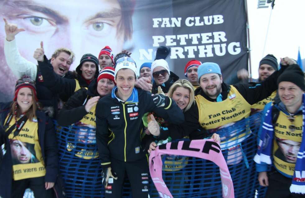 RAUSE NORDMENN: Marcus Hellner fikk "låne" Northugs Fanclub under Tour De Ski RAUSE NORDMENN: Marcus Hellner fikk "låne" Northugs Fanclub under Tour De Ski