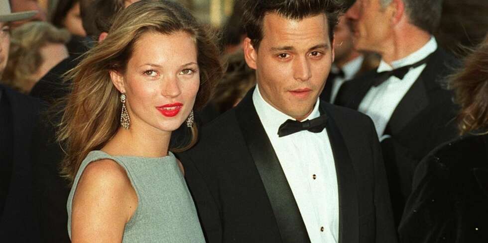 EKSKJÆRESTER: Kate Moss og Johnny Depp avbildet sammen i 1997 på den rød løperen på filmfestivalen i Cannes. EKSKJÆRESTER: Kate Moss og Johnny Depp avbildet sammen i 1997 på den rød løperen på filmfestivalen i Cannes.