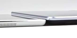 TYKKERE: Nexus 7 er noe tykkere enn iPad mini. TYKKERE: Nexus 7 er noe tykkere enn iPad mini.