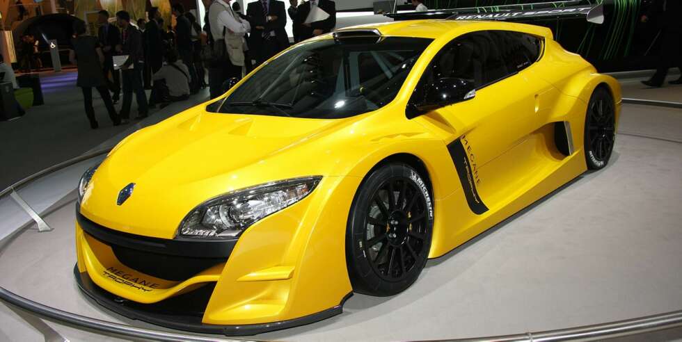 TROPHY: Renaults Megane Trophy-bil. FOTO: Newspress TROPHY: Renaults Megane Trophy-bil. FOTO: Newspress