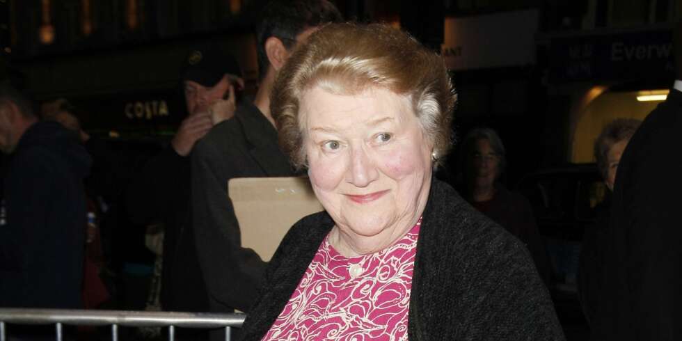 Lang karriere: - Jeg vil fortsette å jobbe til ingen ønsker å se meg på scenen lengre, og jeg håper jeg har forstand til å vite når det er, sier Patricia Routledge. Lang karriere: - Jeg vil fortsette å jobbe til ingen ønsker å se meg på scenen lengre, og jeg håper jeg har forstand til å vite når det er, sier Patricia Routledge.