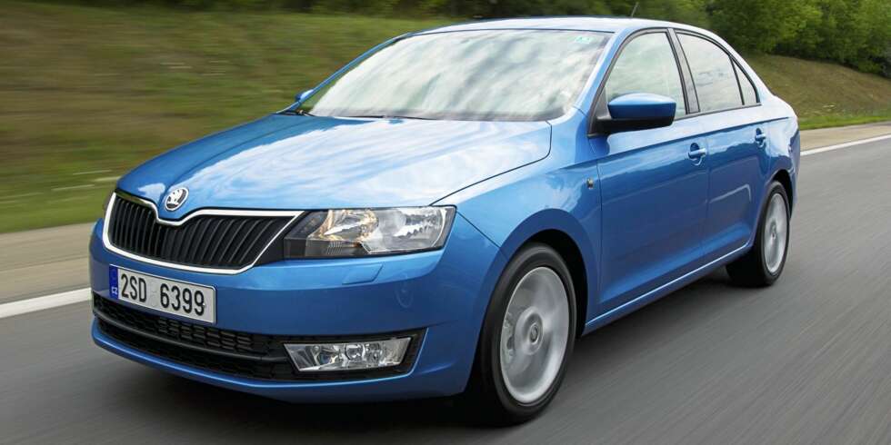 RAPID: Den vil aldri leve opp til det litt rå navnet, som tidligere er kjent fra 30-årenes sedan og 80-årenes kupé, men den er sprek nok. FOTO: Skoda RAPID: Den vil aldri leve opp til det litt rå navnet, som tidligere er kjent fra 30-årenes sedan og 80-årenes kupé, men den er sprek nok. FOTO: Skoda