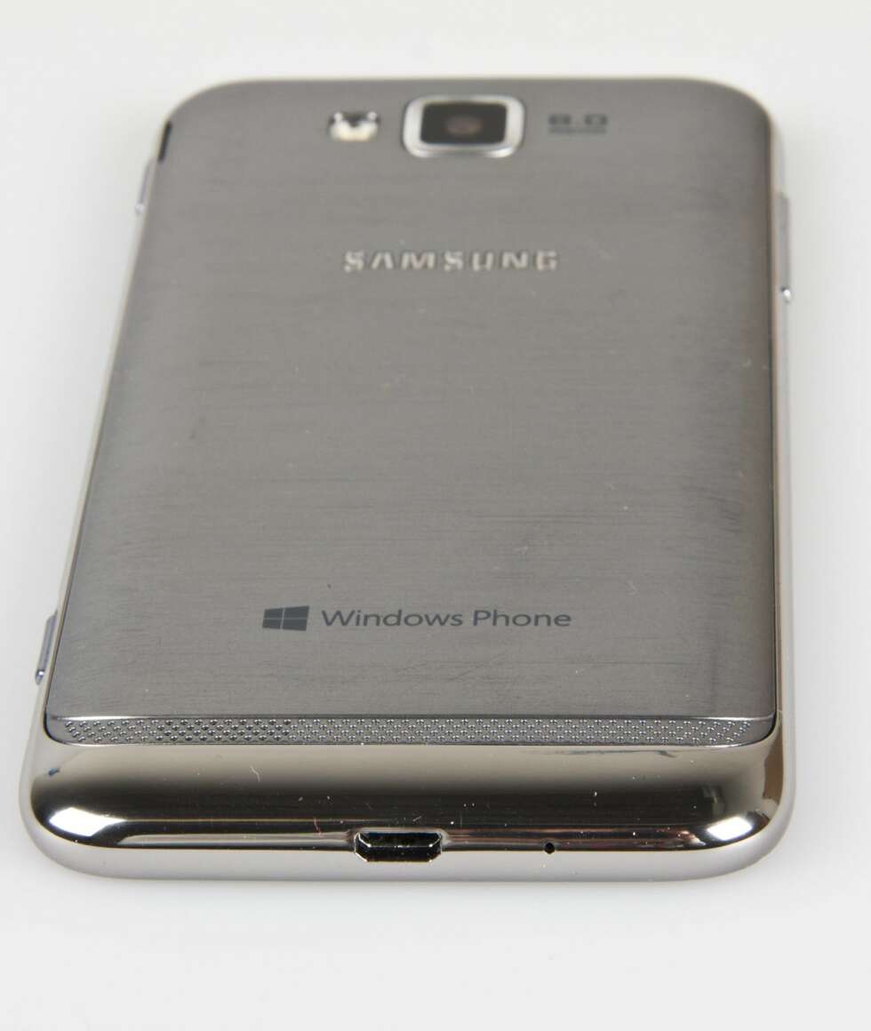 PEN: Samsung ATIV S er en pen mobil og er kanskje den mest vellykkede Windows 8 Phone-mobilen så langt. PEN: Samsung ATIV S er en pen mobil og er kanskje den mest vellykkede Windows 8 Phone-mobilen så langt.