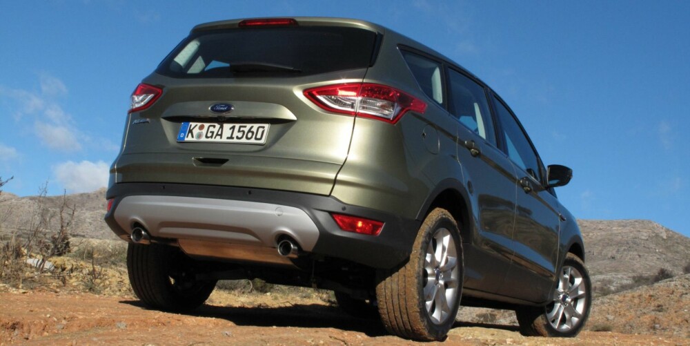 BEST I KLASSEN: Den uavhengige testorganiasjonen EuroNCAP som sikkerhetstester biler trakk nylig fram nye Kuga som ¿best i klassen¿ i deres 2012-resultater. FOTO: Petter Handeland BEST I KLASSEN: Den uavhengige testorganiasjonen EuroNCAP som sikkerhetstester biler trakk nylig fram nye Kuga som ¿best i klassen¿ i deres 2012-resultater. FOTO: Petter Handeland