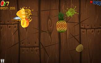 FRUKTSALAT: Fruit Ninja er en klassiker på mobilen, og du får den på Windows 8 også. Touch-skjerm anbefales. FRUKTSALAT: Fruit Ninja er en klassiker på mobilen, og du får den på Windows 8 også. Touch-skjerm anbefales.