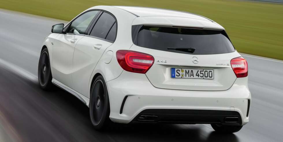 360 HK: Mercedes A 45 AMG. FOTO: Daimler AG 360 HK: Mercedes A 45 AMG. FOTO: Daimler AG