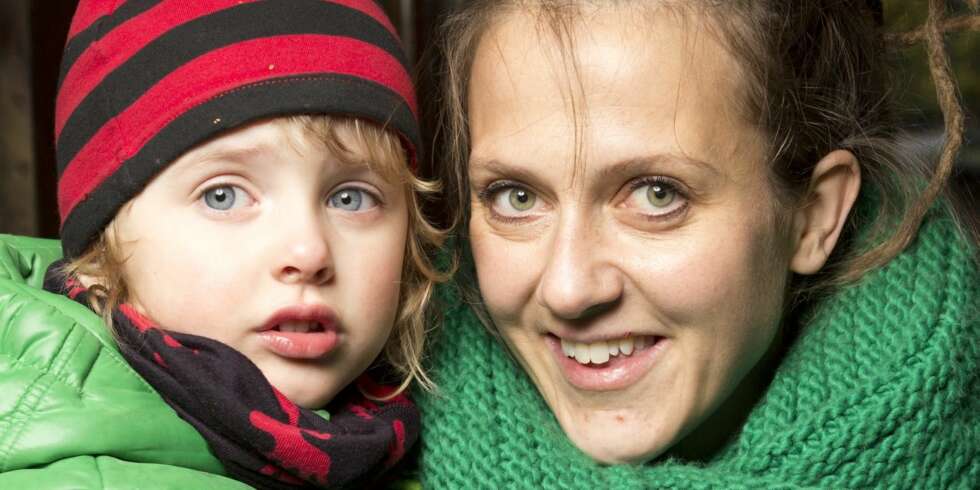 STOLT MOR: Margrethe Røed og sønnen Cajus. STOLT MOR: Margrethe Røed og sønnen Cajus.