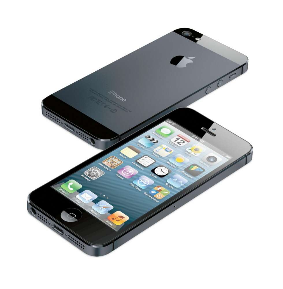 BESTSELGER: iPhone 5 topper salgslistene til både Telenor og Netcom. I løpet av 2013 får 1 av 3 nordmenn tilgang til 4G via Telenors nett. BESTSELGER: iPhone 5 topper salgslistene til både Telenor og Netcom. I løpet av 2013 får 1 av 3 nordmenn tilgang til 4G via Telenors nett.